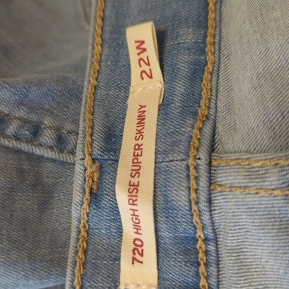 New Levi's 720 high rise skinny denim distressed jeans Plus Size NWT Sz 22W - Picture 10 of 12